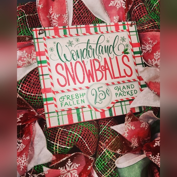 Winter Deco Mesh Wreath - Picture 2 of 4